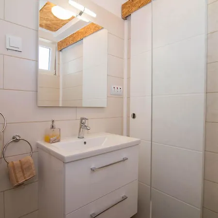 Apartment Andrej In